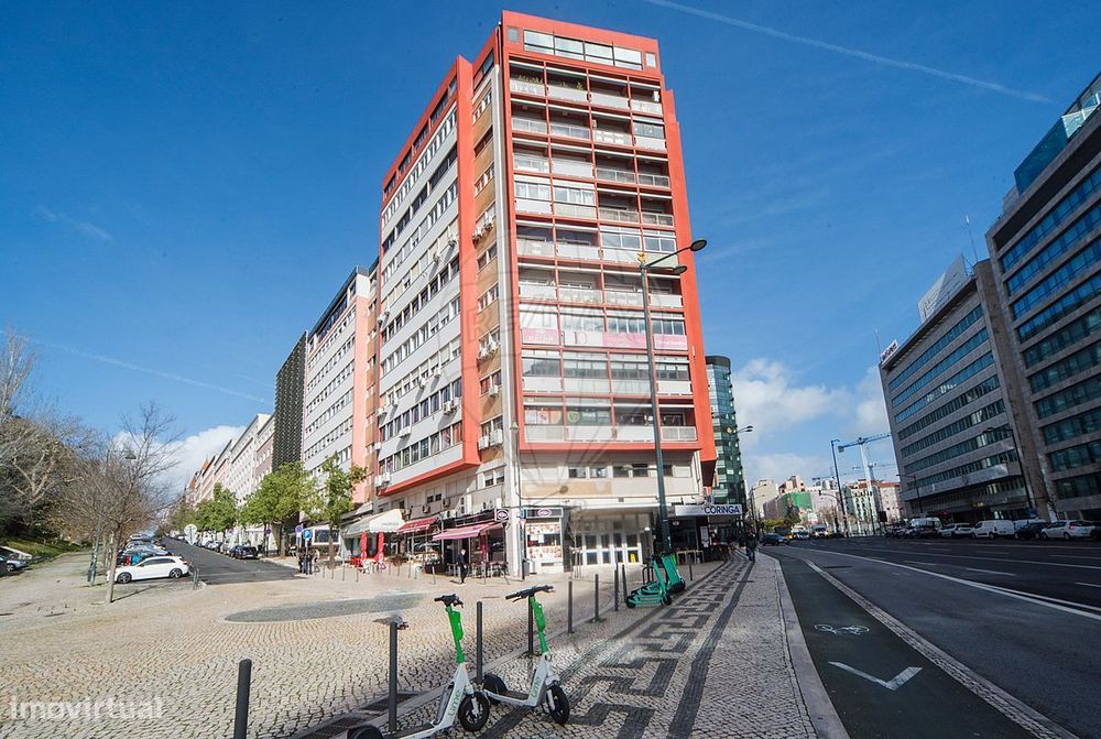 Apartamento T7 para venda