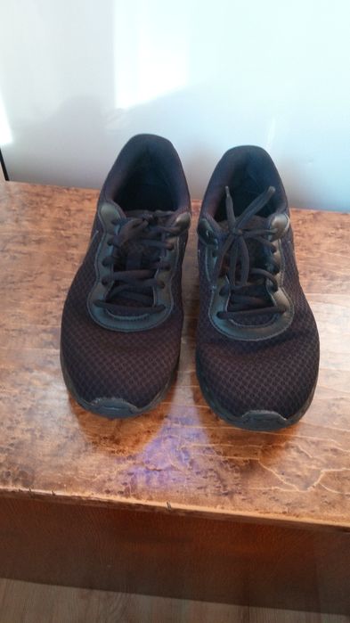 Кроссовки Nike Tanjun. Размер 40.