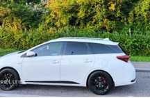 Toyota Auris Stan bardzo dobry , mega oszczędne auto w hybrydzie plus LPG instalacj
