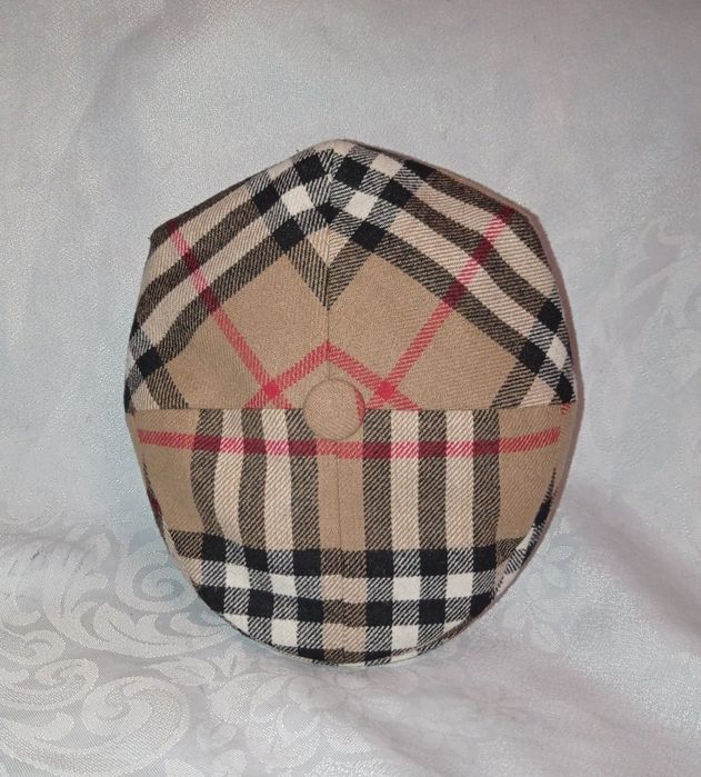 Кепка цвет Burberry р. 56.