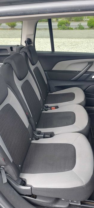 Gran Picasso 2015. Carro de família, super conservado e econômico.
