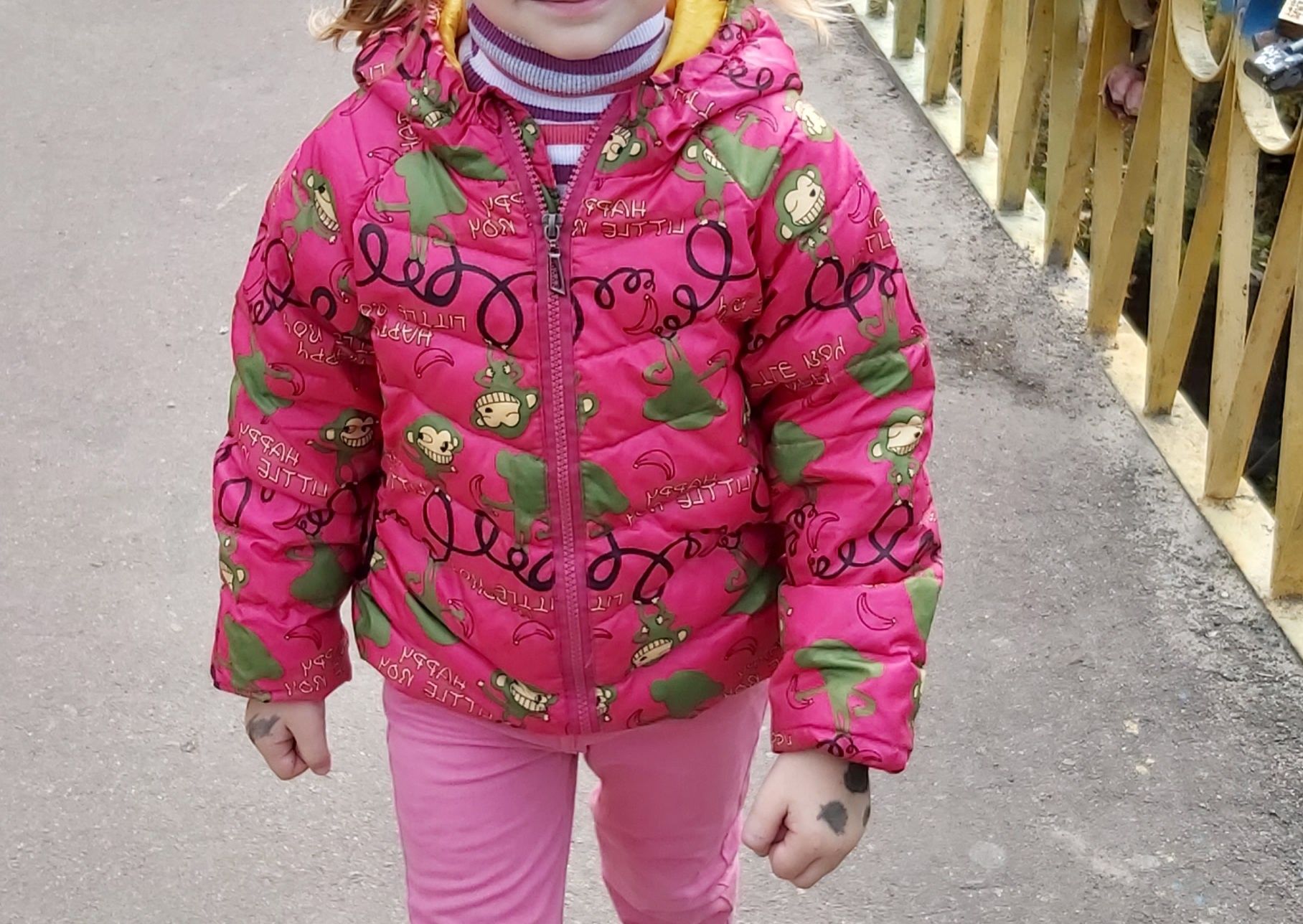 Куртка легка дитяча рожева