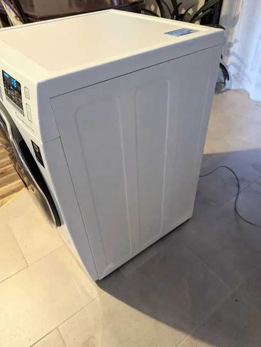 продаю прально-сушильну машину,8/6 кг Samsung WD80K5400OW телефонуйте