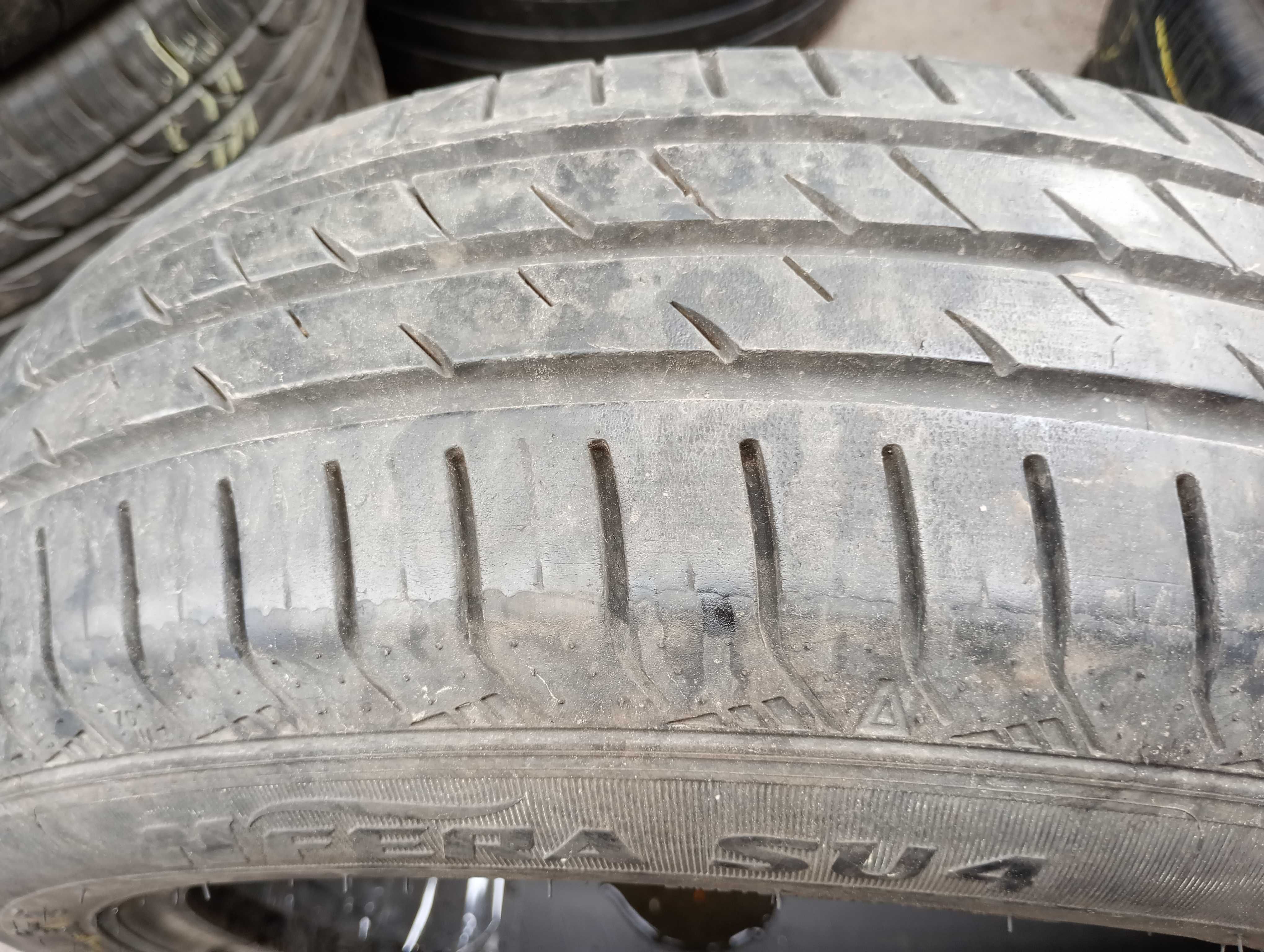 Резина Roadstone Fera so4 165/60/R14 Лето Пара