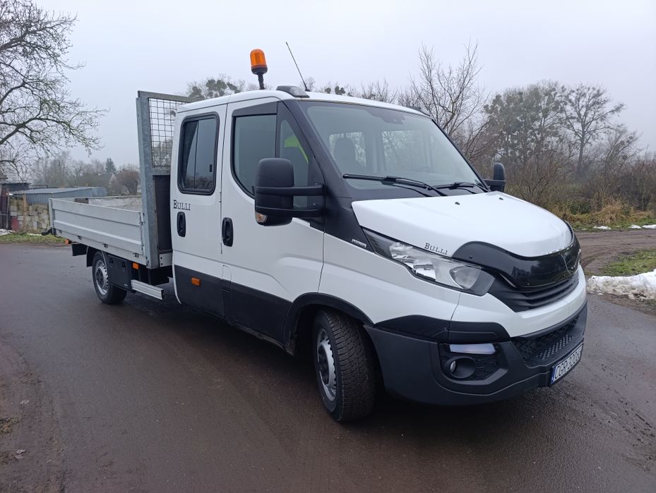 Iveco daily doka 7 osób 3500 hak 3.0 diesel 35S15 Salon Polska