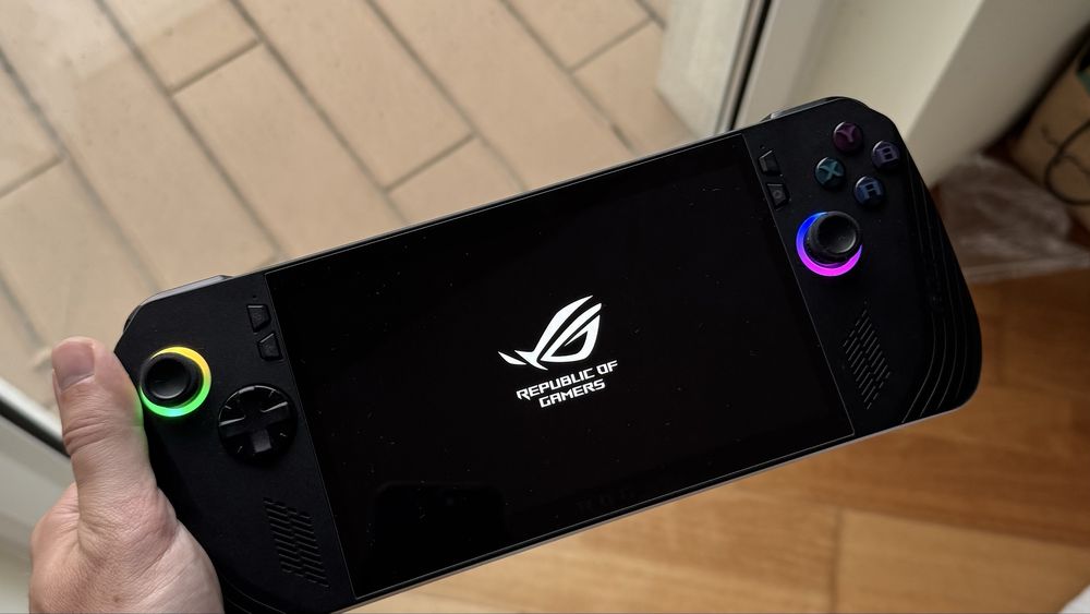 Rog Ally X Z1 Extreme (RC72LA)