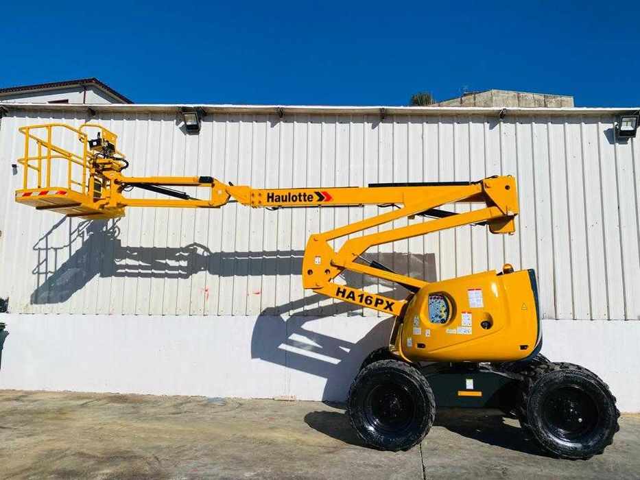 Plataforma Elevatoria Articulada a Diesel Haulotte HA16PXNT 16 Metros