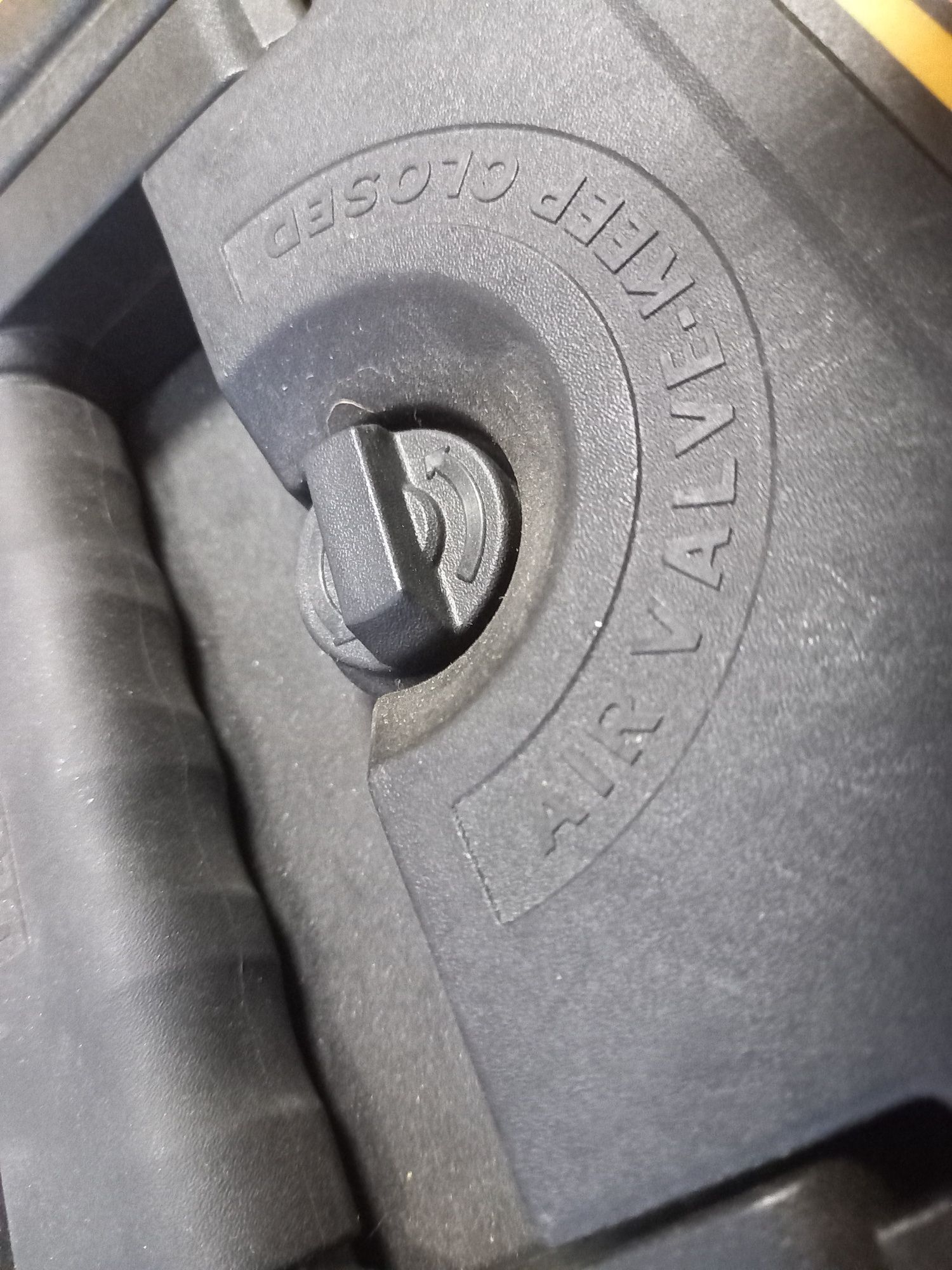 Walizka DeWalt toughsystem