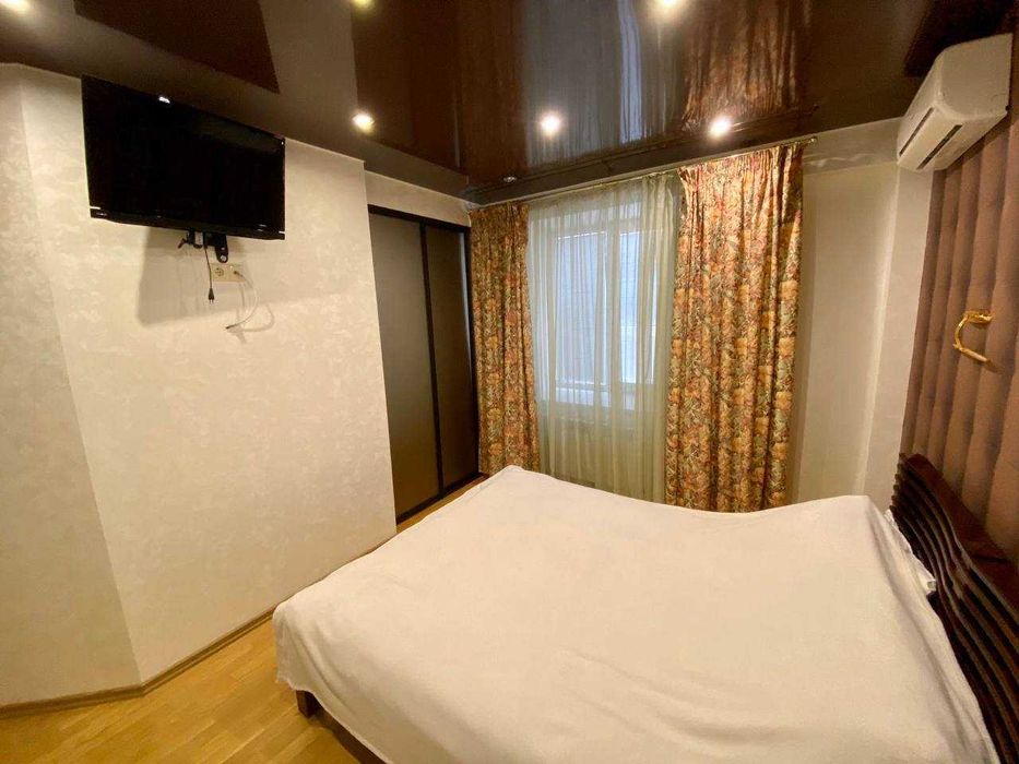 Сдам 2к квартиру в новобудові на пр.Поля 27д центр