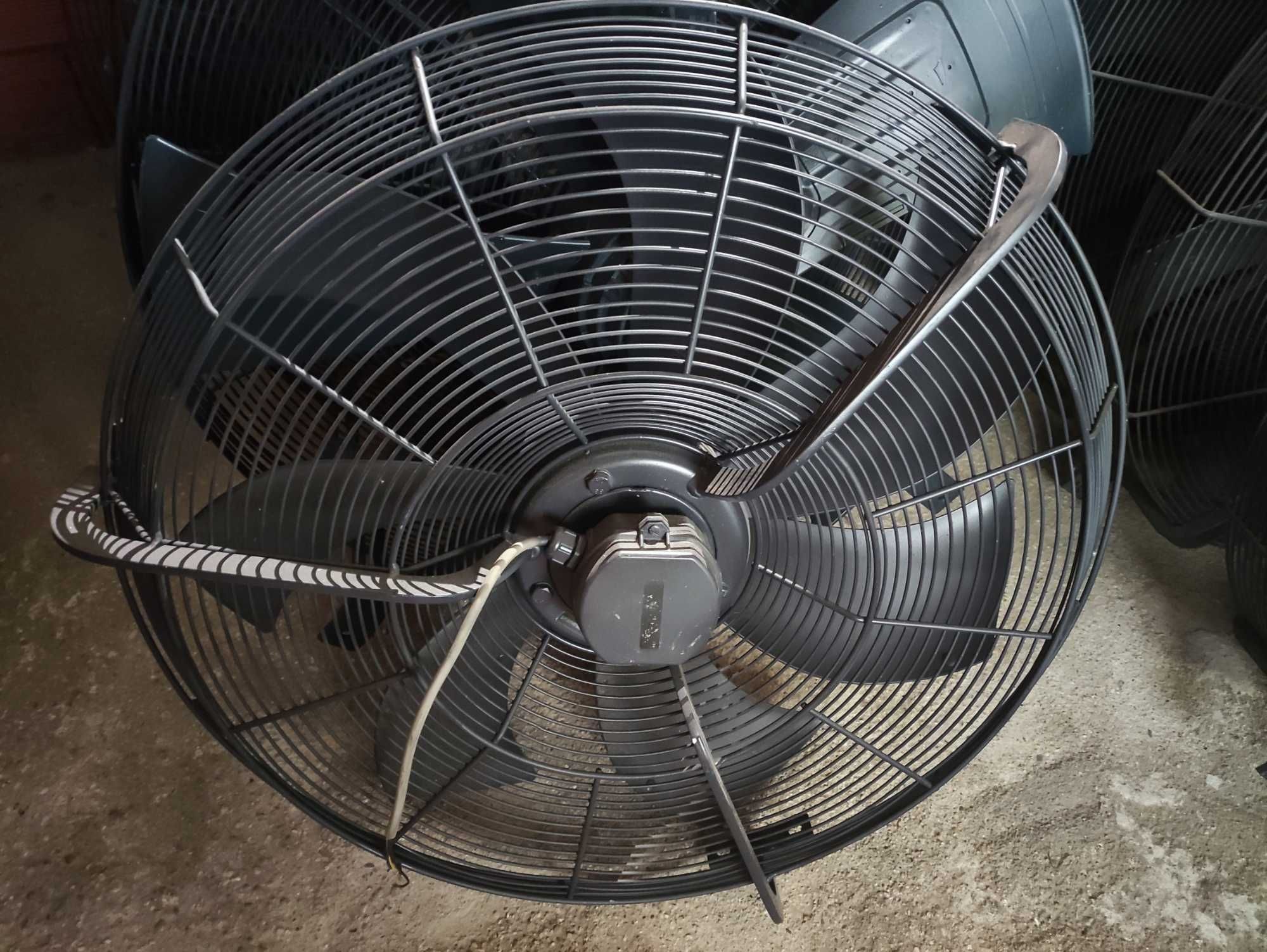 Ventilador extrator industrial trifásicos seminovos