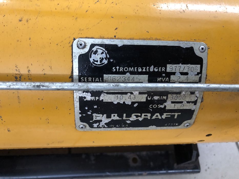 Бензогенератор BULLCRAFT 2,4