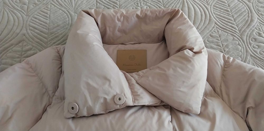 Massimo Dutti  -  Blusão de plumas naturais