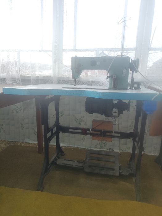 3 Швейні електромашинки одним лотом