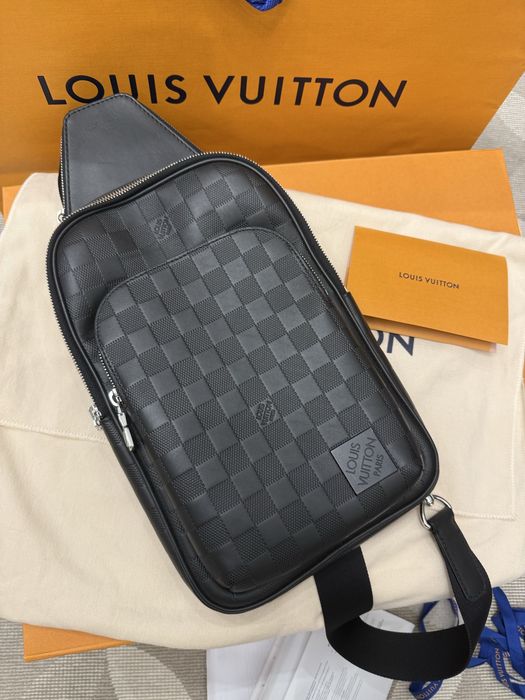 Мужская кожанная сумка Louis Vuitton Avenue Slingbag