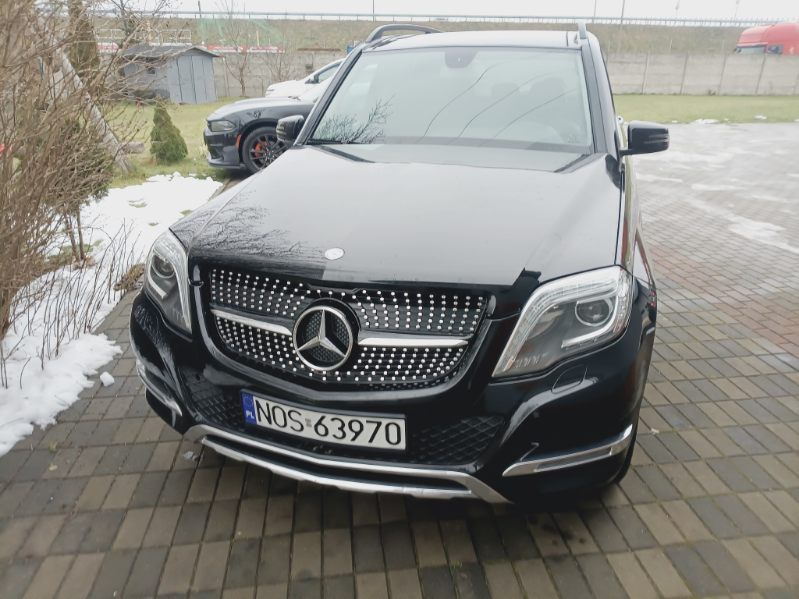 Mercedes-Benz GLK V6 4 MATIC piękny szybki mały przebieg