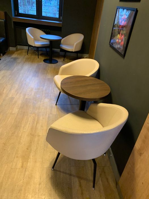 Fotel obrotowy strusia skóra premium