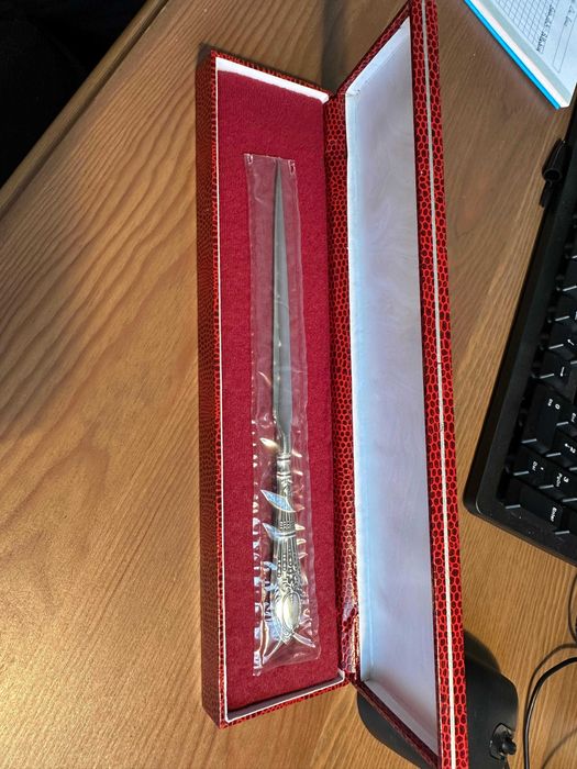 Abre Cartas e envelopes em Prata com estojo