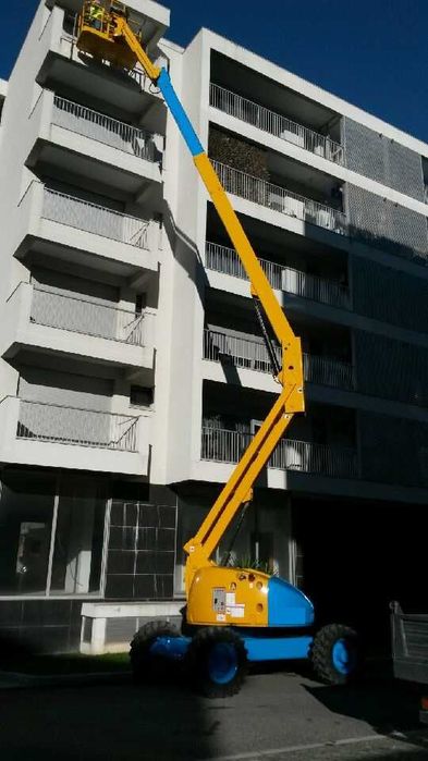 Plataforma Elevatória Articulada Haulotte HA20PX