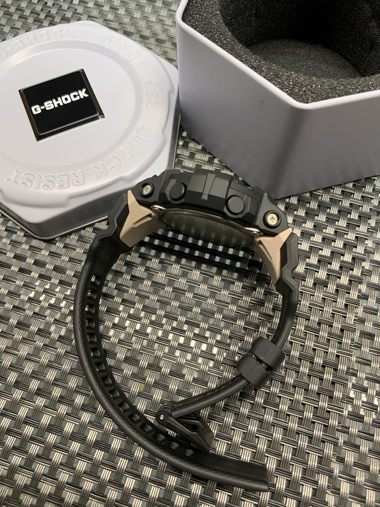 Casio G-Shock GMD-B800