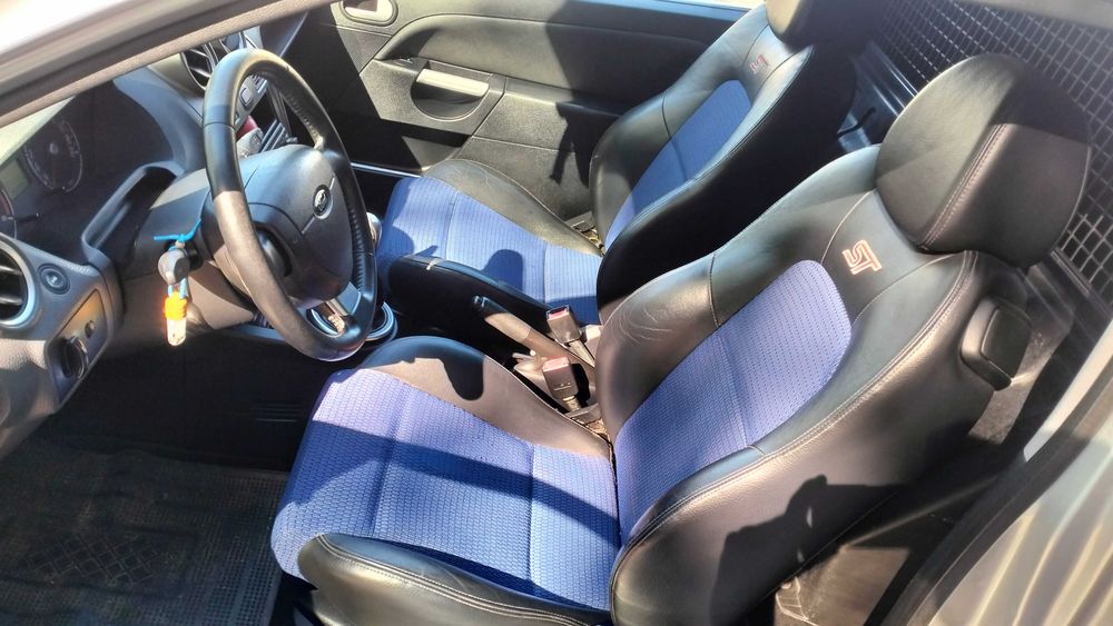 Ford Fiesta 1.4 TDCI comercial