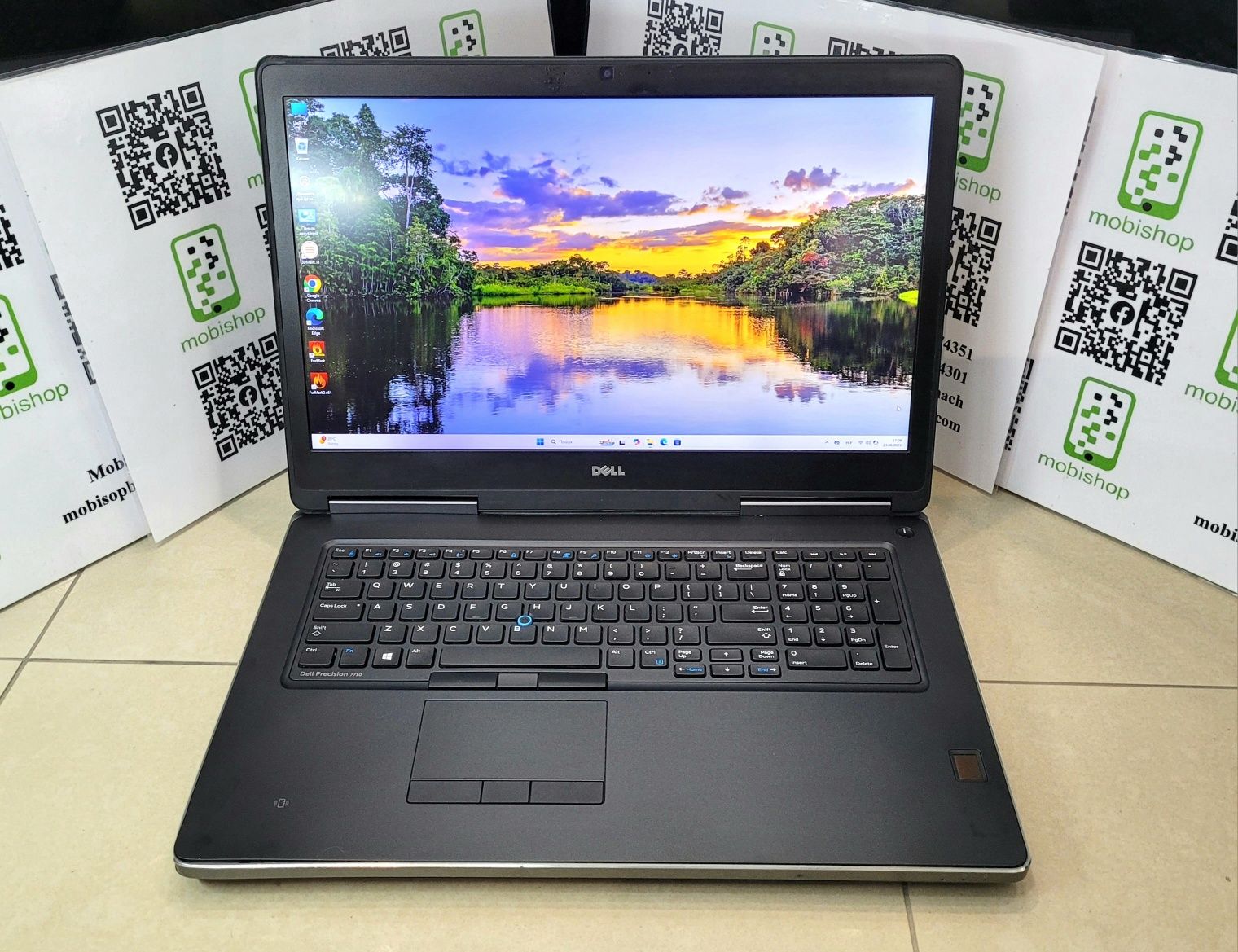 Ноутбук Dell Precision 7710 17,3" IPS Intel Xeon E3 Nvidia M3000M 4GB