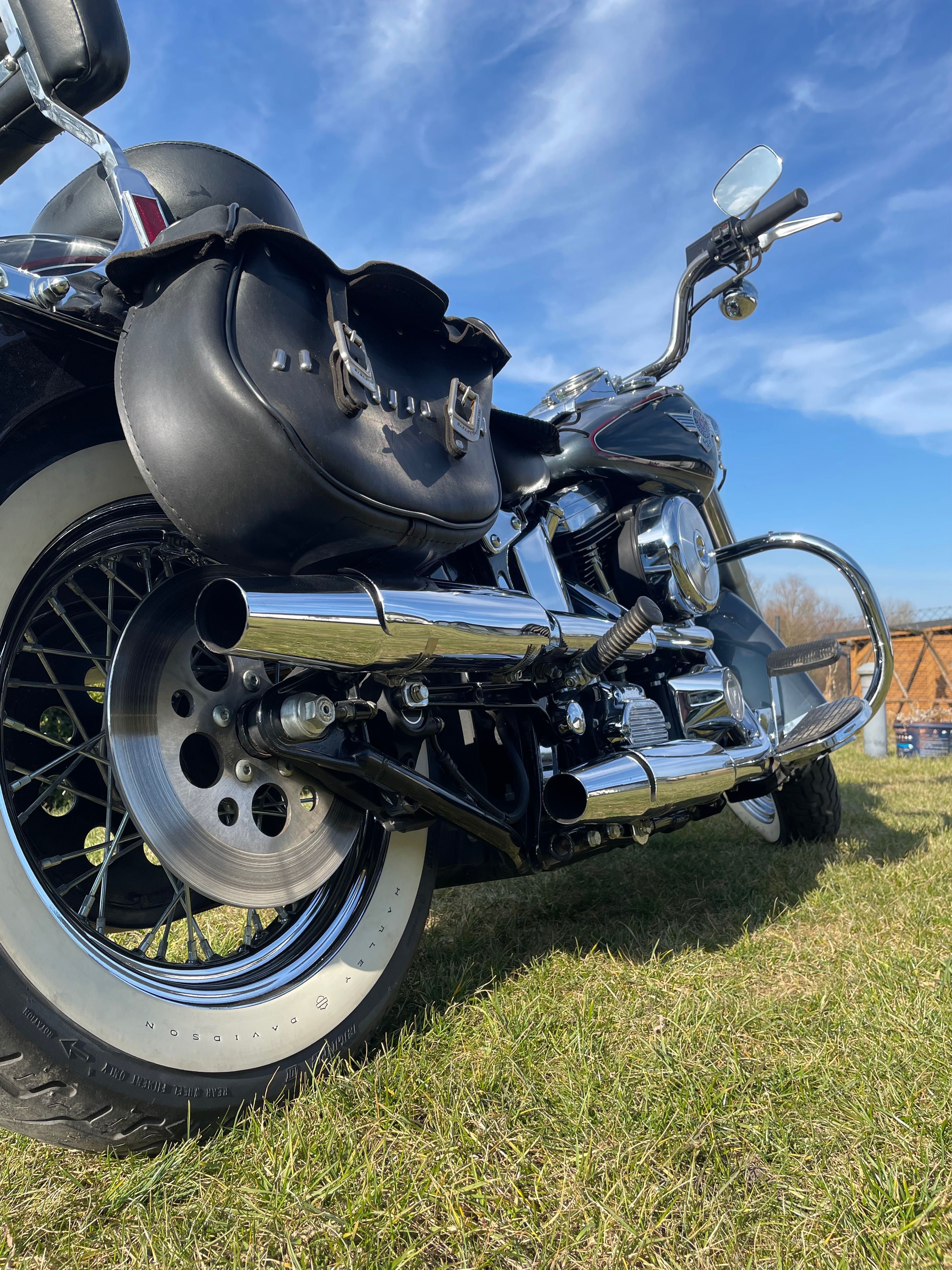 Harley Davidson Heritage Softail FLSTN z 1995 roku