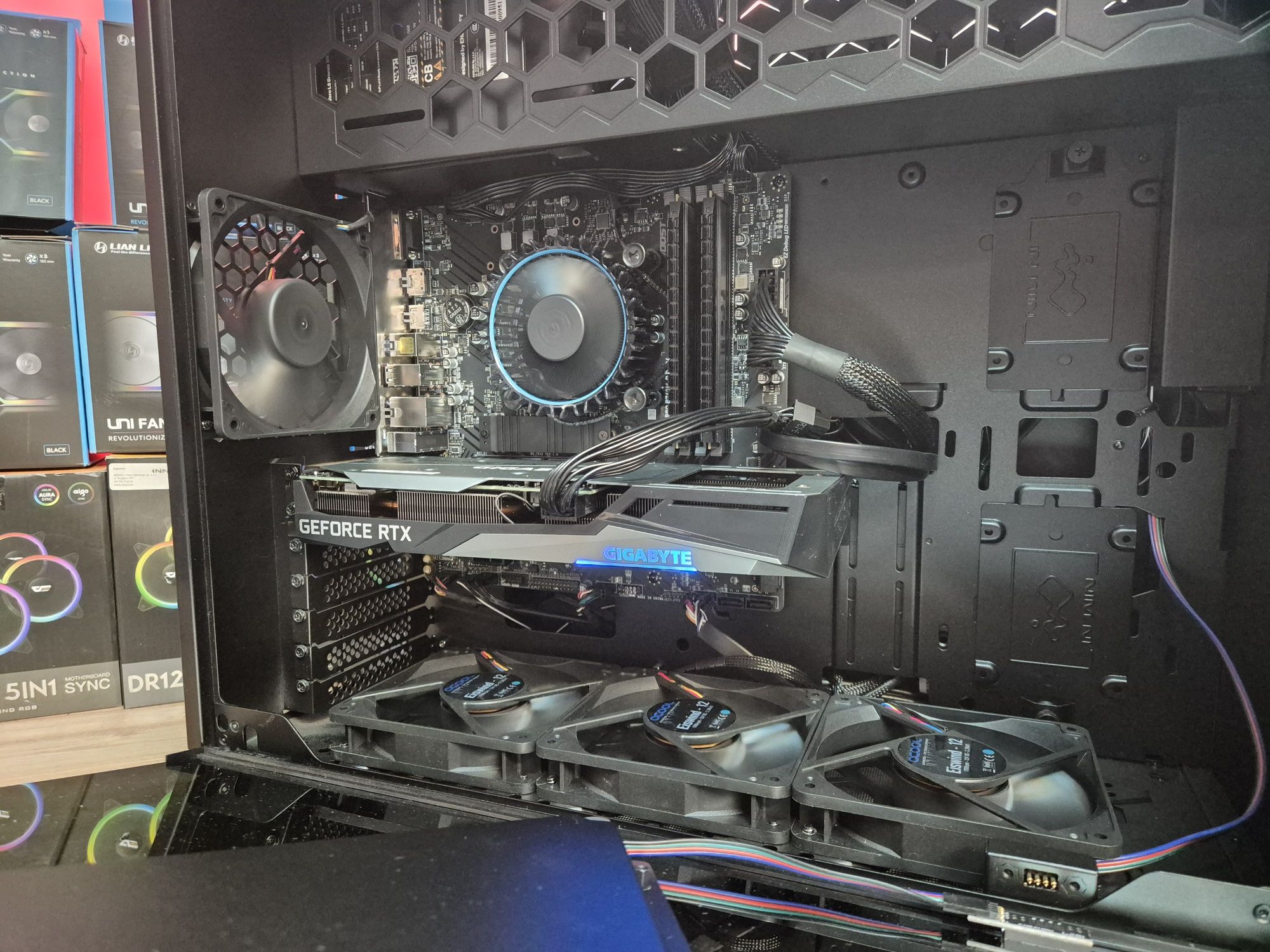 Gaming PC i5 13gen RX 6600 16GB 512GB Windows 11