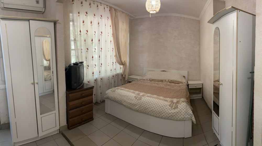 Посуточно!Ярослава Мудрого, Таирова(Пл. Незалежності)Панорама