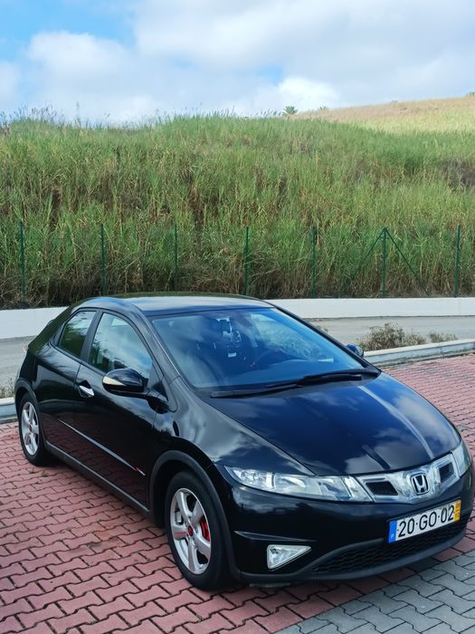 Honda Civic hatcback 2008 impecável 1 dono 5850 euros  urgente