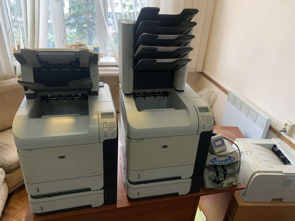 HP LaserJet P4015x принтер