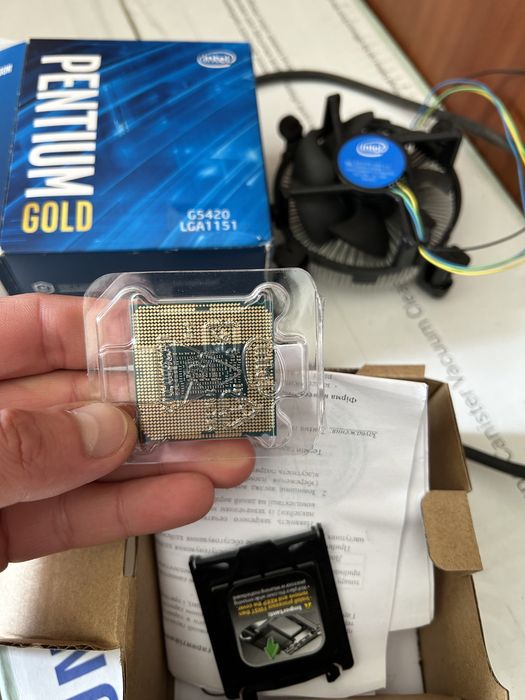 Процесор Intel G5420