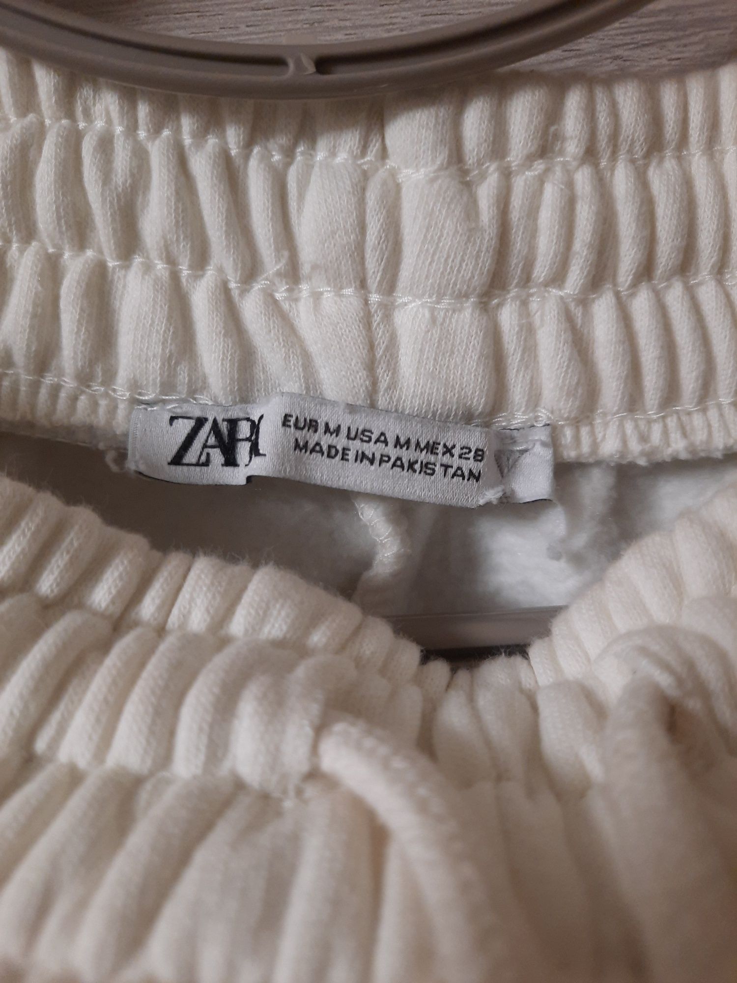 Продам жіночі спортивні брюки ZARA
