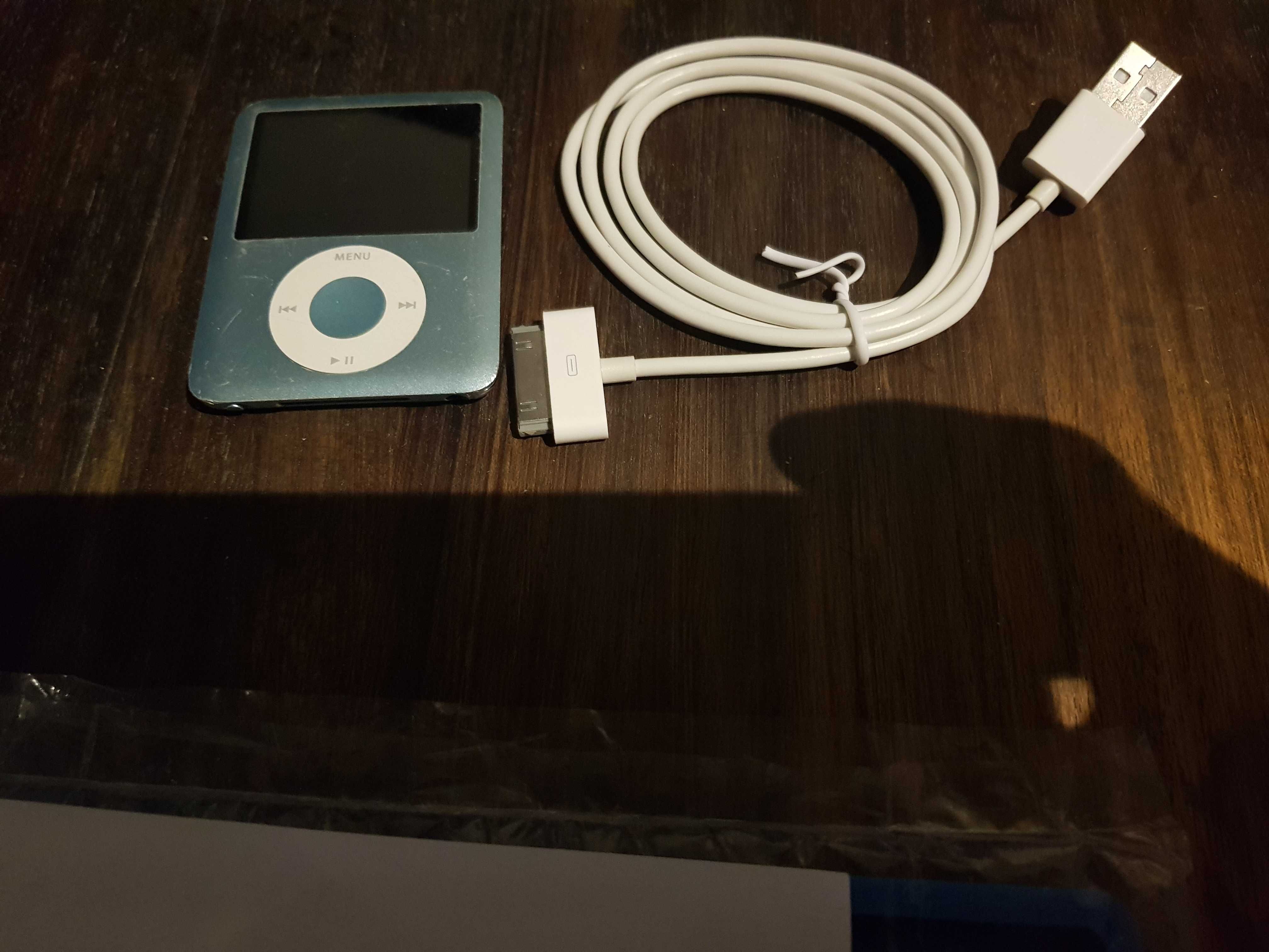 Glosnik Bose z Ipod 3th 8GB i bluetooth