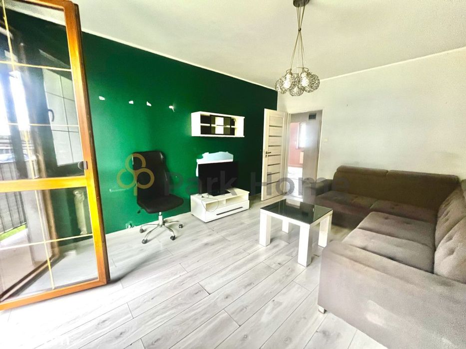 Kietlów, Mieszkanie z dwoma garażami