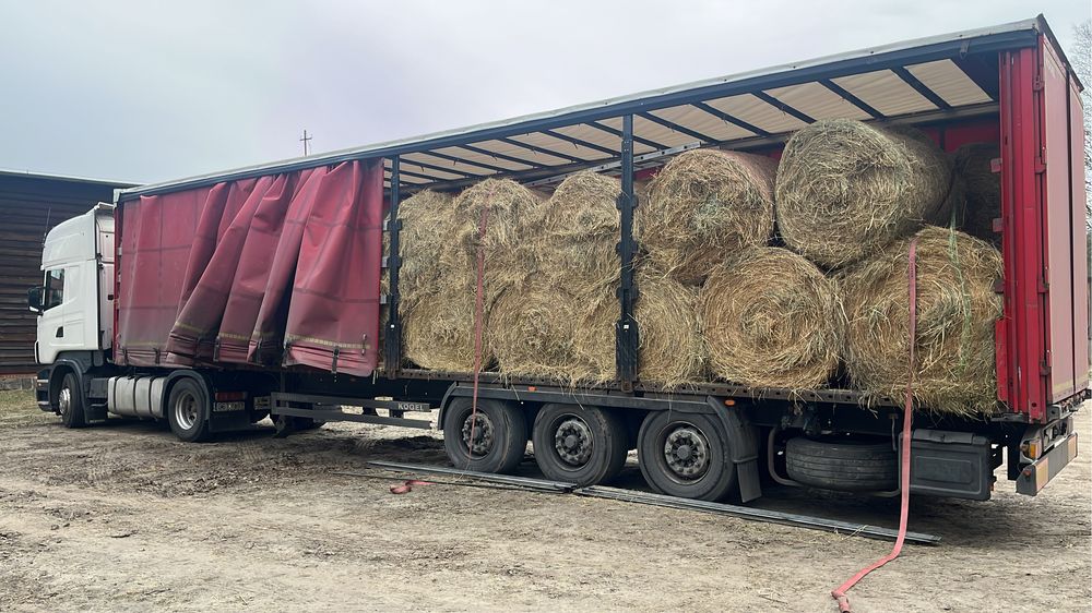 Uslugi transportowe , Sprzedaż słomy, siana wraz transportem