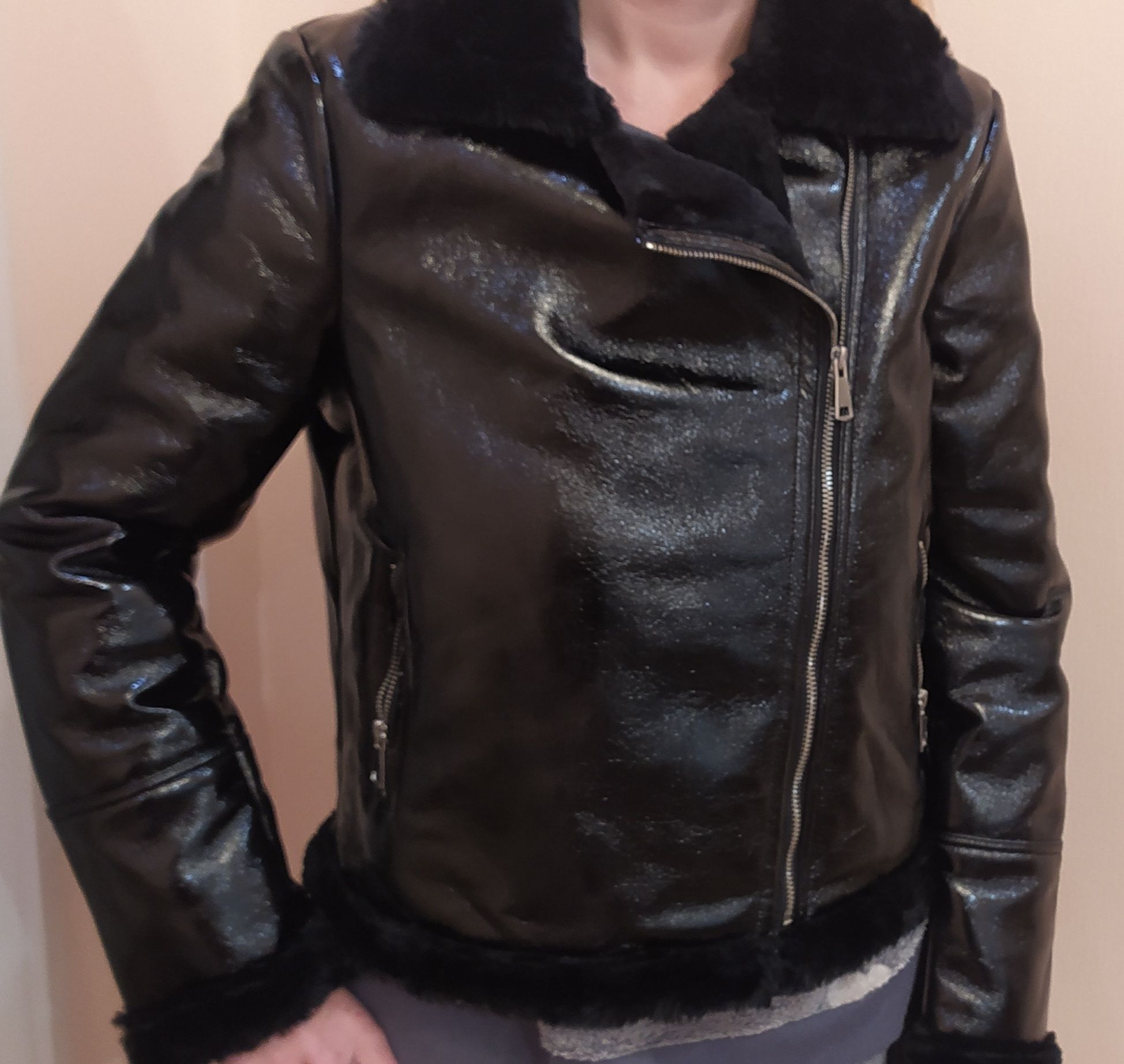 Куртка женская кож. зам. Размер XL