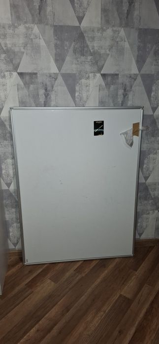 Tablica magnetyczna 90x120 cm