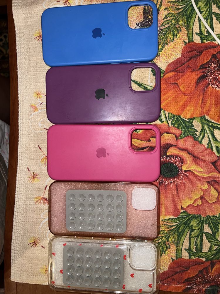 5 чохлів за 250 грн на iphone 12 pro