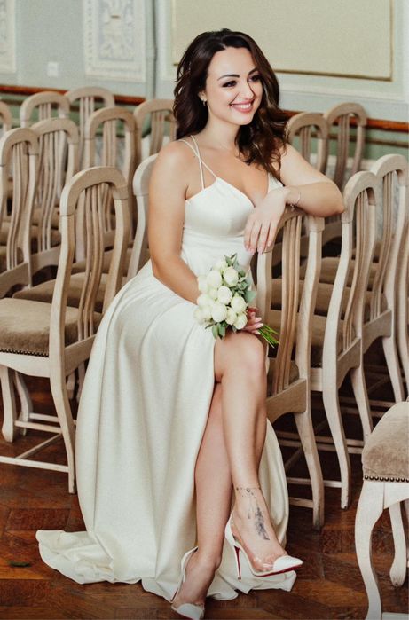 Сукня весільна стан ідеальний