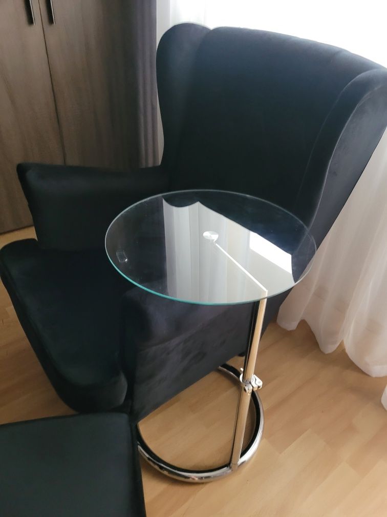 Stolik pomocniczy boczny szklany