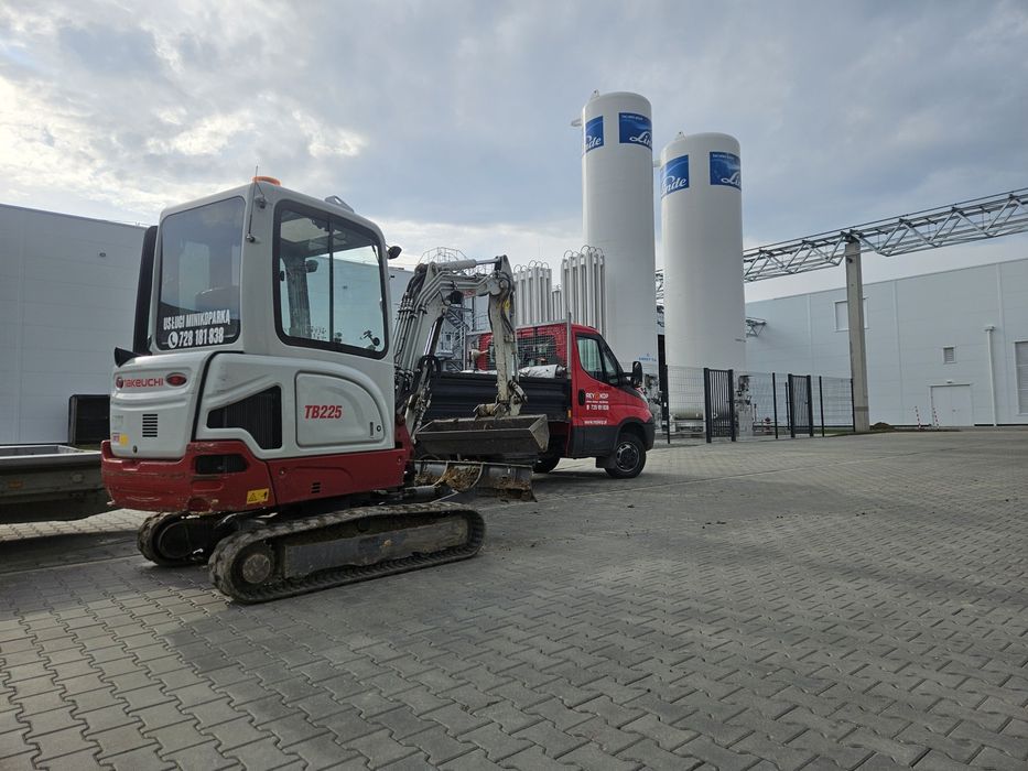 Usługi minikoparką, koparko-ładowarką, przyłącza, wiertnica,młot,kucie