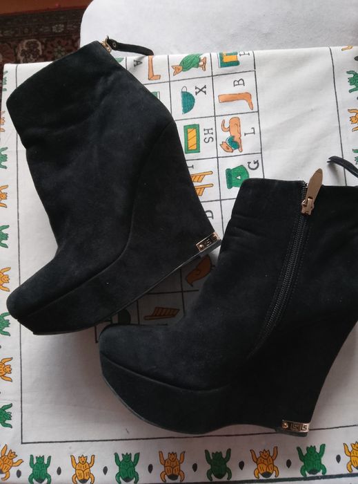 Ботінки Італія 38,5