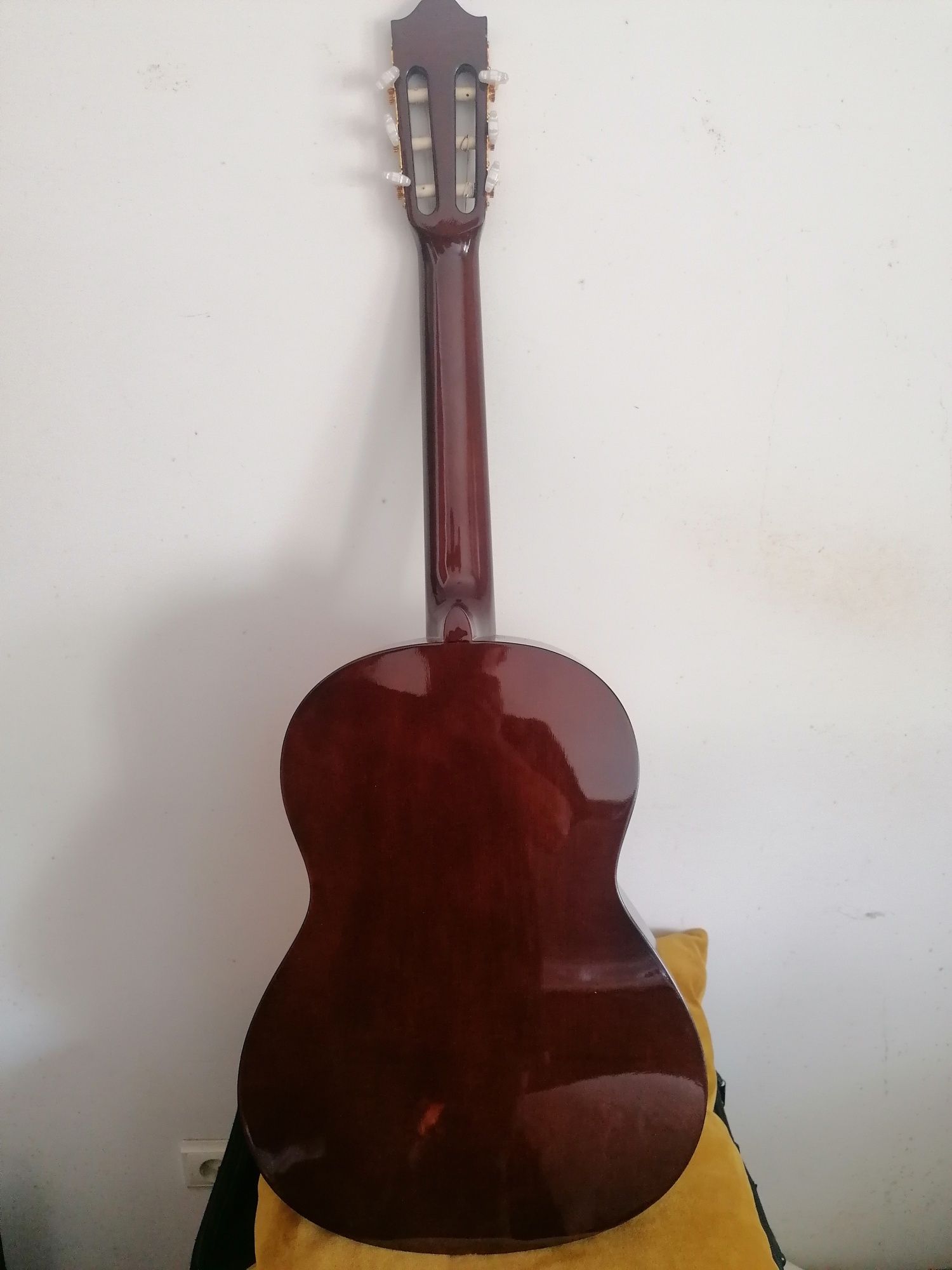 Viola Yamaha C70