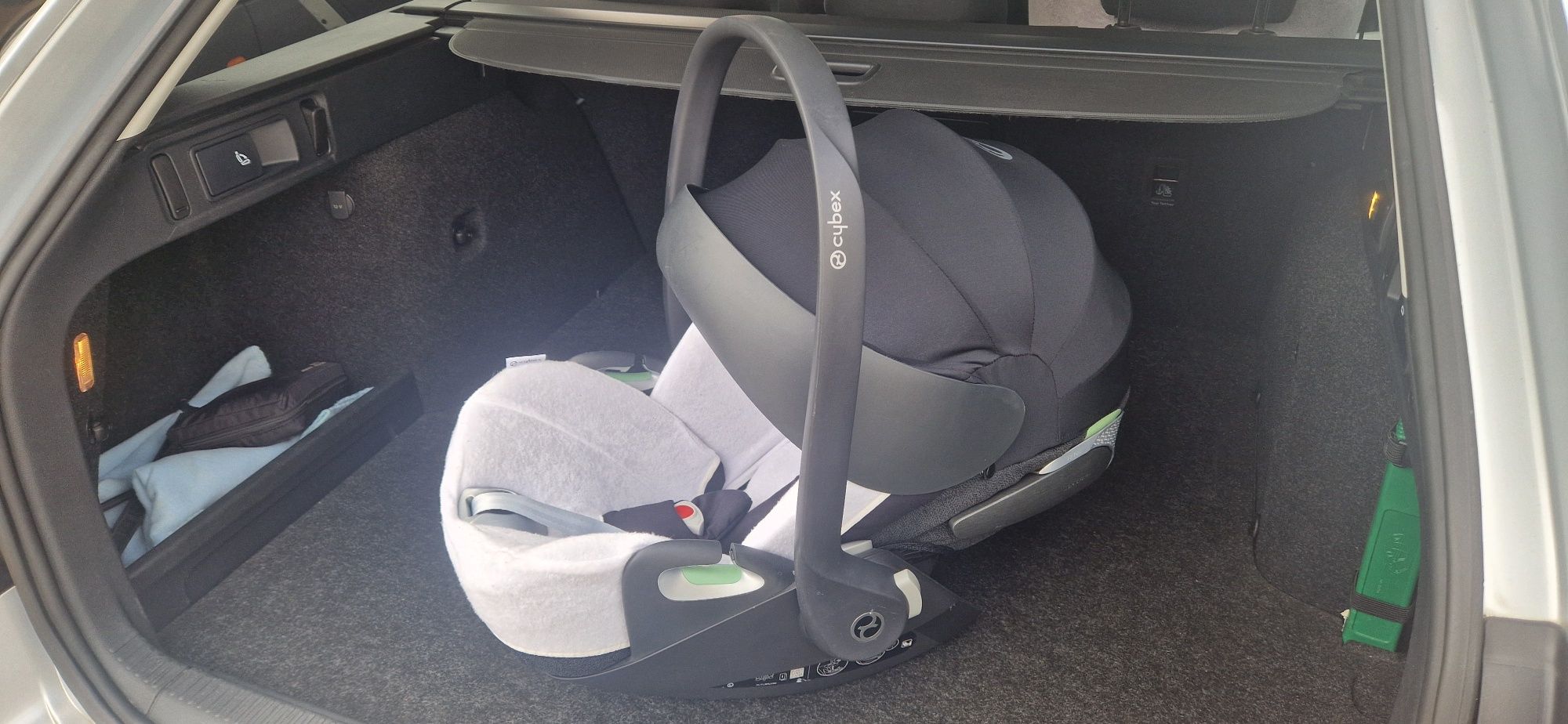 Fotelik samochodowy Cybex Cloud + baza 360°