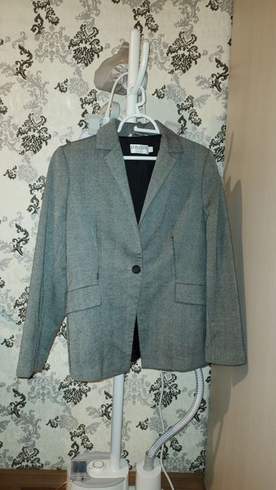 Пиджак женский р.46