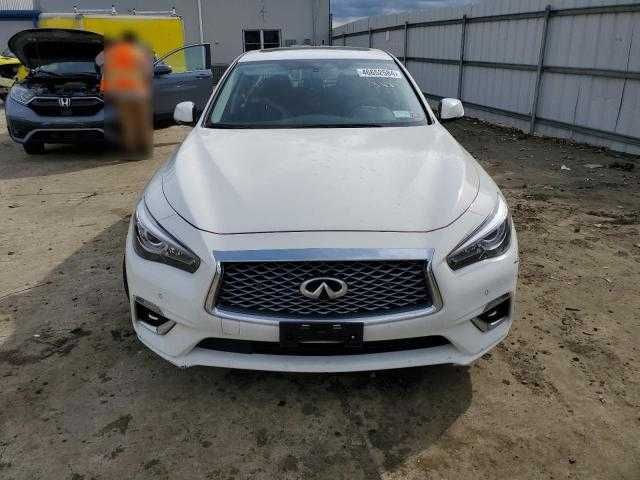 2022 року Infiniti Q50 Luxe