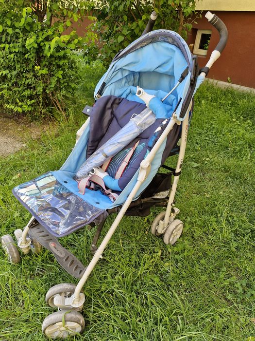 Wózek dziecięcy spacerówka