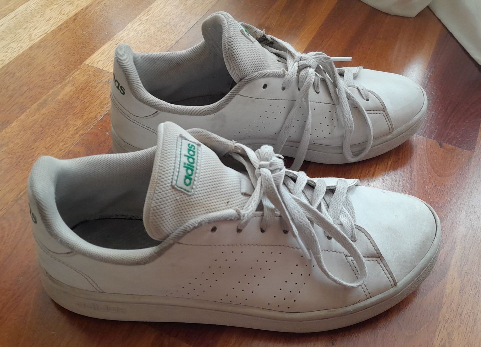 Tenis Adidas Advantage T42