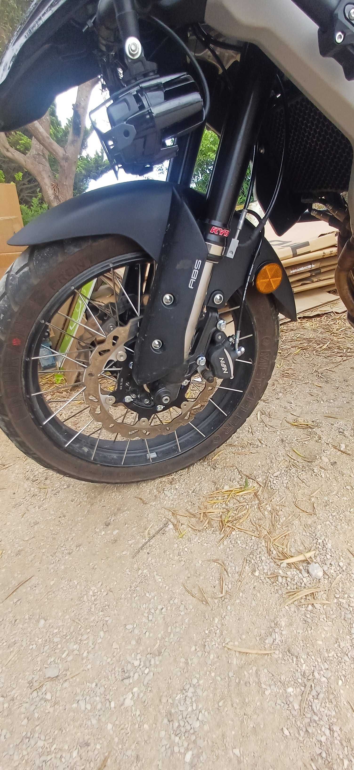 Macbor Montana XR5 4000Km 09/2023