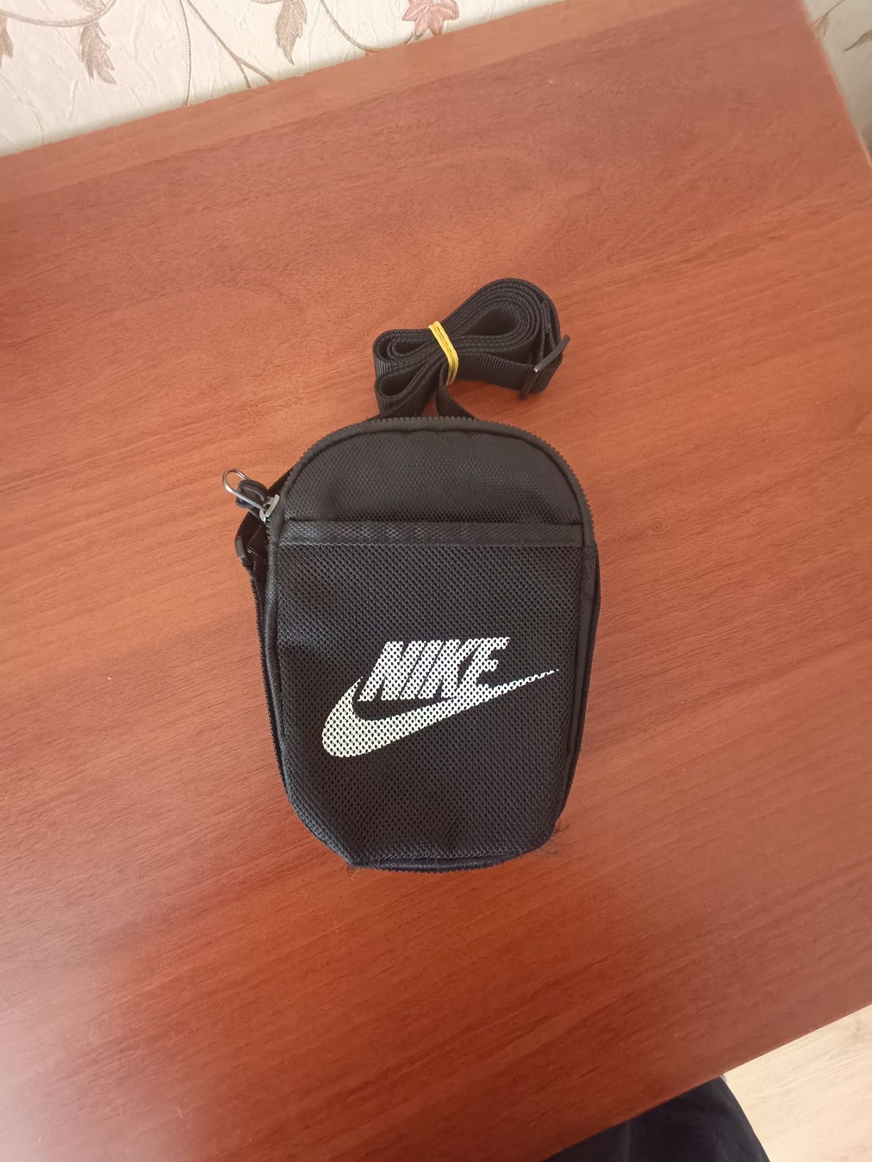 Сумка Nike big logo.